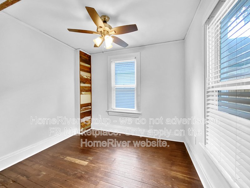 Stylish 2-Bedroom Home Near Westport Plaza  Modern Comfort Meets Class property image