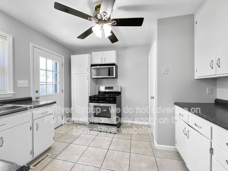 Must-See 3-Bedroom Home in Johnson County  Available 10/1! property image