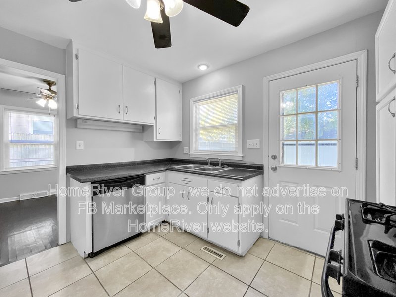 Must-See 3-Bedroom Home in Johnson County  Available 10/1! property image