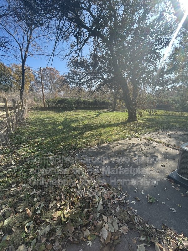 PRE-LEASE NOW! SOUTH KANSAS CITY GEM WITH CHARM, CONVENIENCE property image