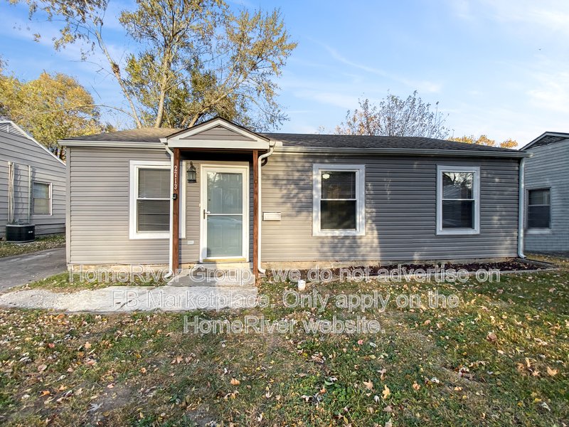 Pet friendly! 2713 Highland Drive, Kansas City KS 66106 property image