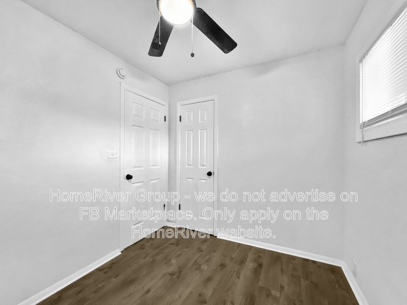 Pet friendly! 7606 E 112th St, Kansas City MO 64134 property image