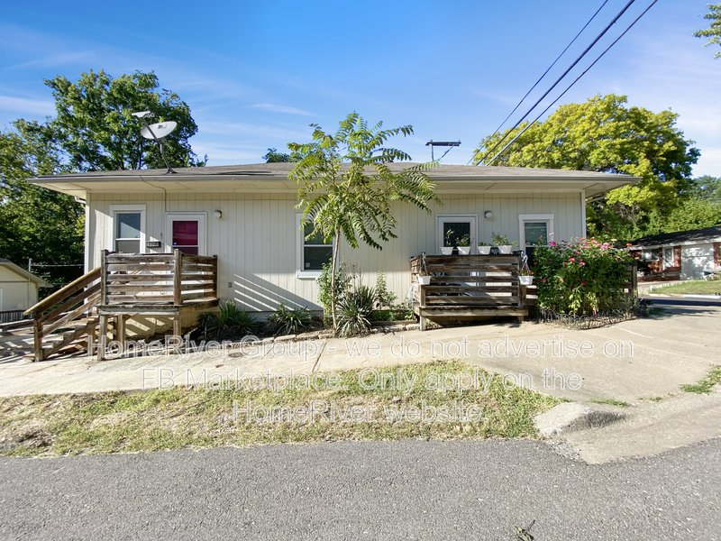 1 BEDROOM DUPLEX | PETS WELCOME | WASHER/DRYER HOOKUPS property image