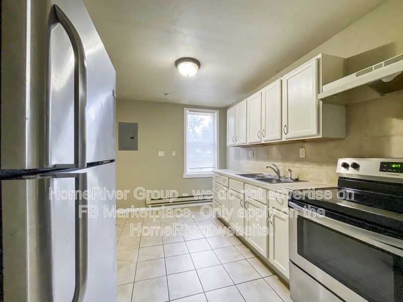 1 BEDROOM DUPLEX | PETS WELCOME | WASHER/DRYER HOOKUPS property image
