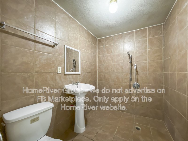 1 BEDROOM DUPLEX | PETS WELCOME | WASHER/DRYER HOOKUPS property image