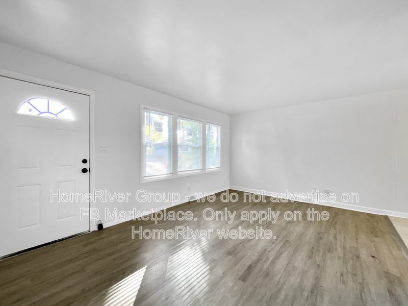 Apply now! 11018 Booth Ave, Kansas City MO 64134 property image