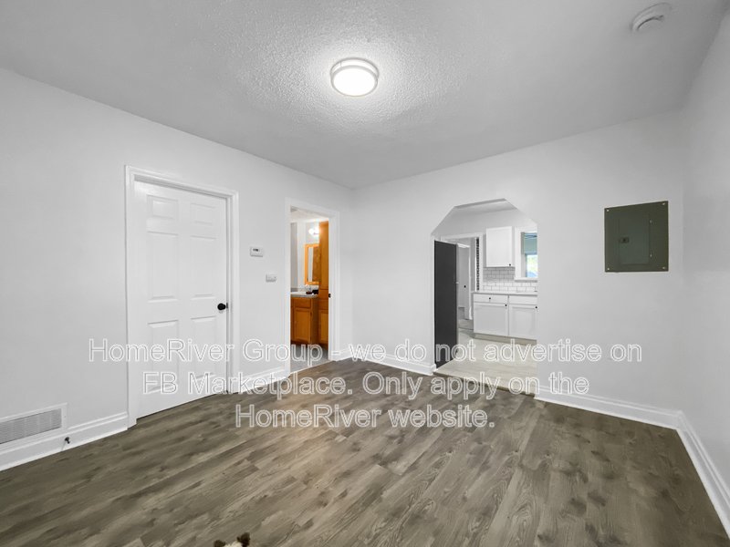 Apply Now! 8119 Manning Ave, Raytown MO 64138 property image