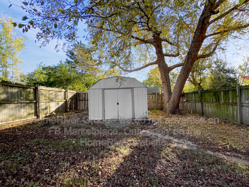 Apply Now! 8119 Manning Ave, Raytown MO 64138 property image