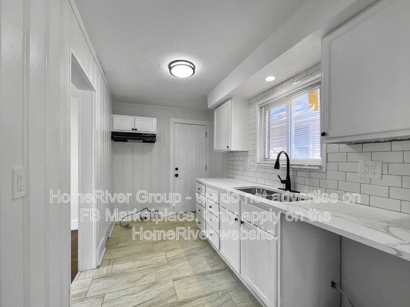 Apply Now! 1432 E 77th St, Kansas City MO  64131 property image