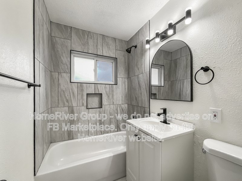 Apply now! 11414 Delmar St, Kansas City, MO 64134 property image