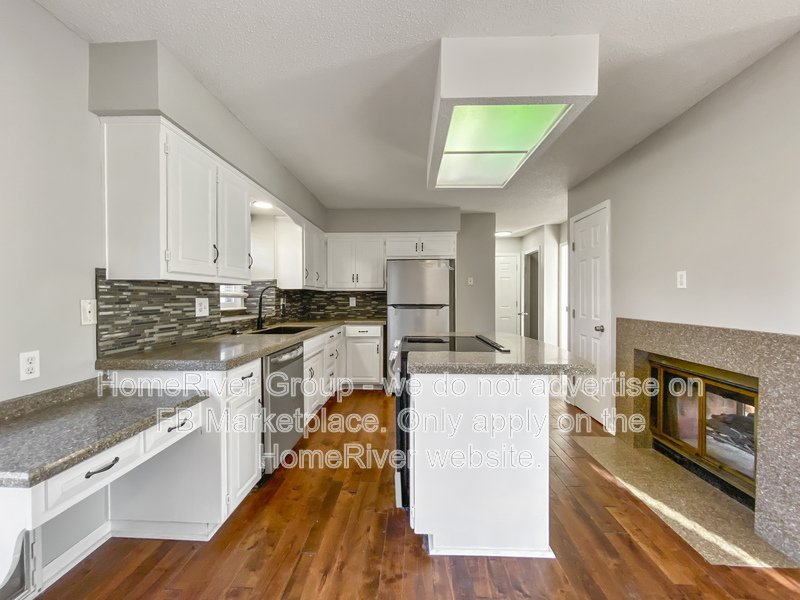 Coming soon! 520 SE Country Lane, Lees Summit property image