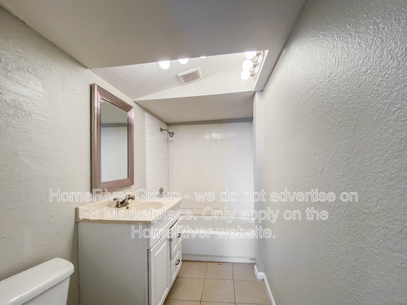 Apply now! 307 N 16th St Kansas City, KS 66102 property image