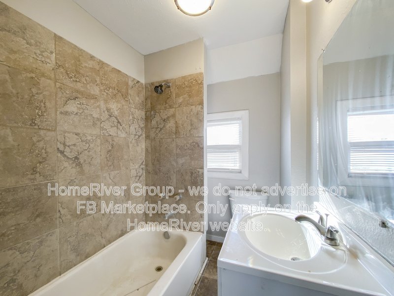 Apply now! 307 N 16th St Kansas City, KS 66102 property image