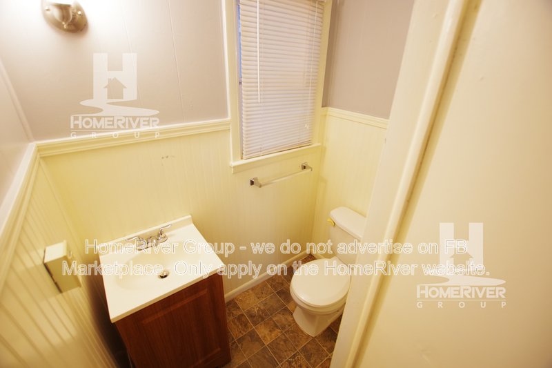 Cozy 4-Bedroom Home with Updated Flooring &amp;amp;amp;amp;amp;amp;amp; Fenced Yard! 16-18m leas property image