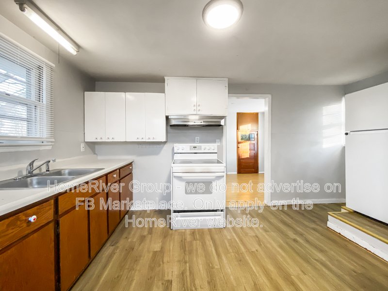 Welcome to this comfortable 2-bedroom, 1.5-bath home property image