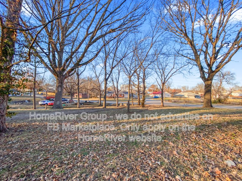 Welcome to this comfortable 2-bedroom, 1.5-bath home property image