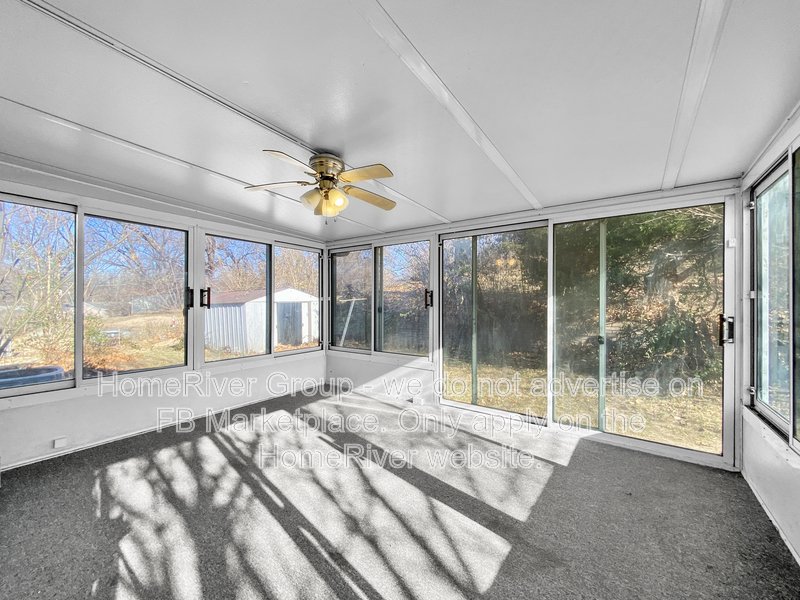 Comfort, Space and Location  North Kansas City Living at Its Best! property image