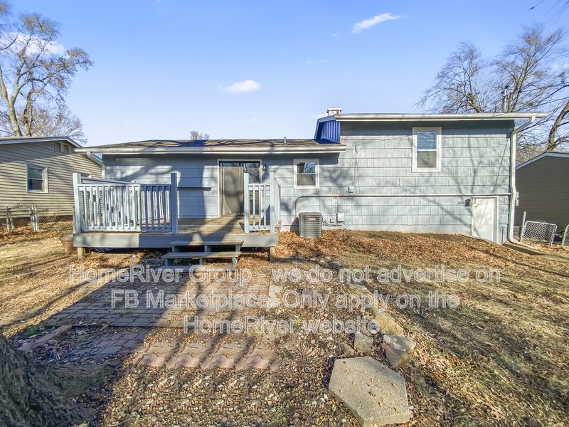 505 NE SHORT ST property image