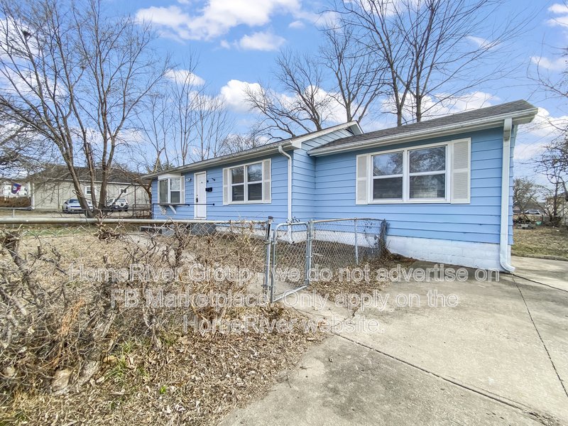 Cozy 4-Bedroom Home with Updated Flooring &amp;amp;amp;amp;amp;amp;amp;amp;amp;amp;amp;amp;amp;a property image