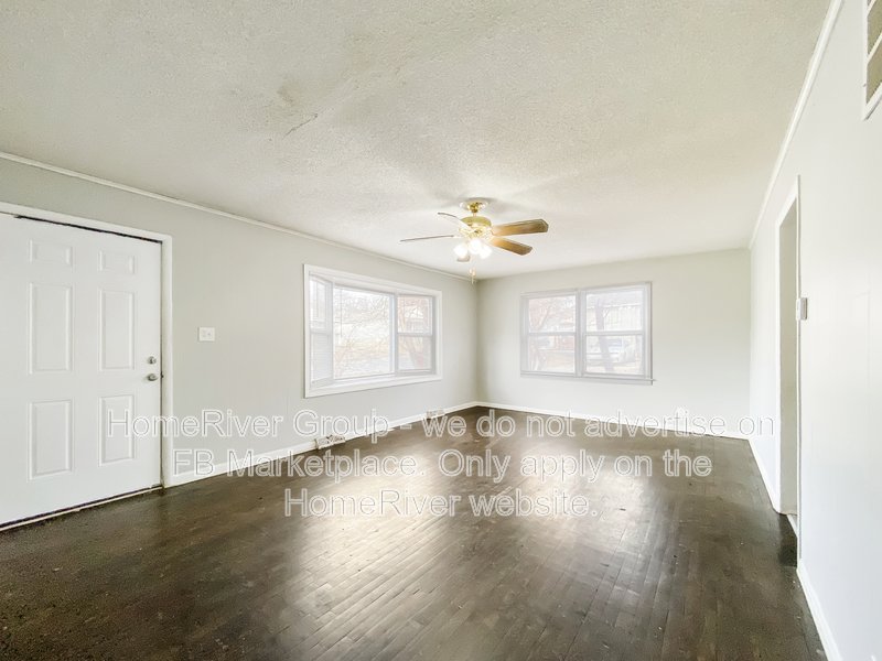 Cozy 4-Bedroom Home with Updated Flooring &amp;amp;amp;amp;amp;amp;amp;amp;amp;amp;amp;amp;amp;a property image