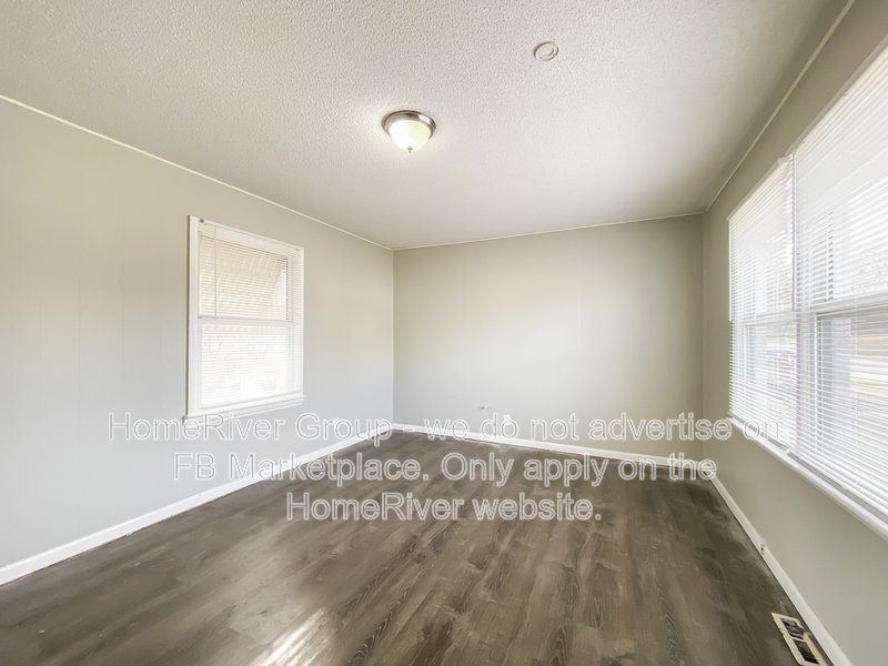Cozy 4-Bedroom Home with Updated Flooring &amp;amp;amp;amp;amp;amp;amp;amp;amp;amp;amp;amp;amp;a property image