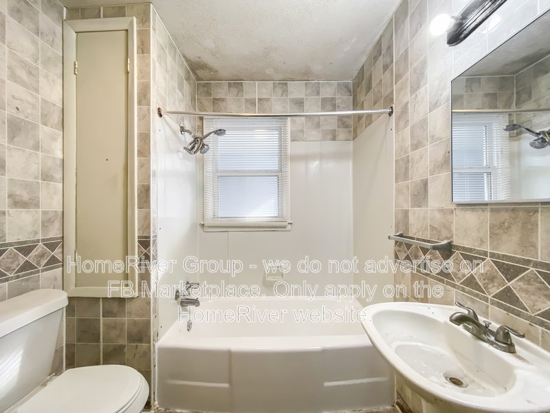 Cozy 4-Bedroom Home with Updated Flooring &amp;amp;amp;amp;amp;amp;amp;amp;amp;amp;amp;amp;amp;a property image