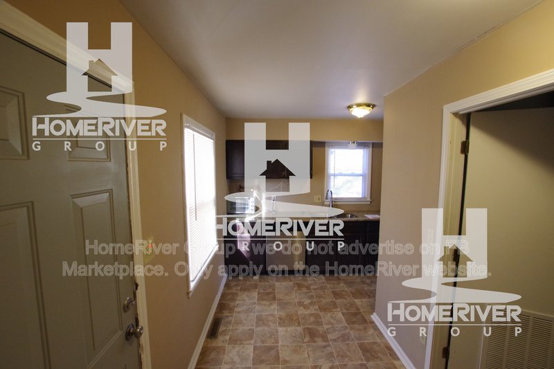 Comfortable 3-Bedroom Home in a Quiet North Kansas City Neighborhood property image