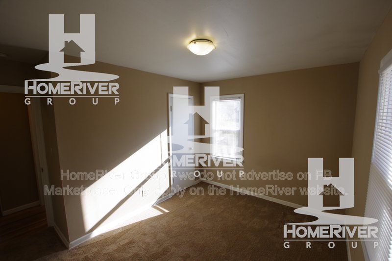 Comfortable 3-Bedroom Home in a Quiet North Kansas City Neighborhood property image