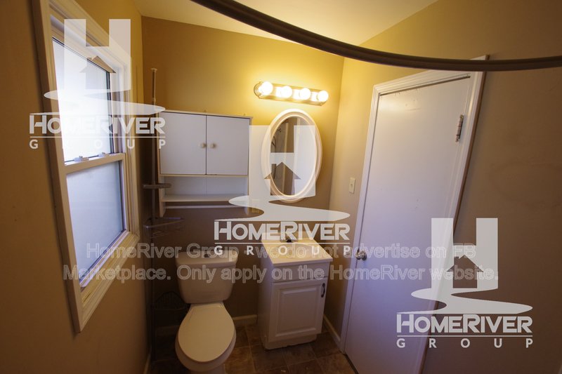 Comfortable 3-Bedroom Home in a Quiet North Kansas City Neighborhood property image