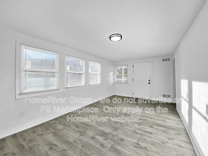 Available Now! 4802 Locust Ave, Kansas City KS 66106 property image