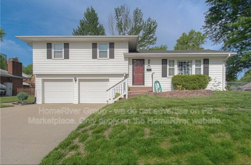 Charming Tri-Level Home with Space, Style &amp;amp;amp;amp;amp;amp; an Ideal Location property image