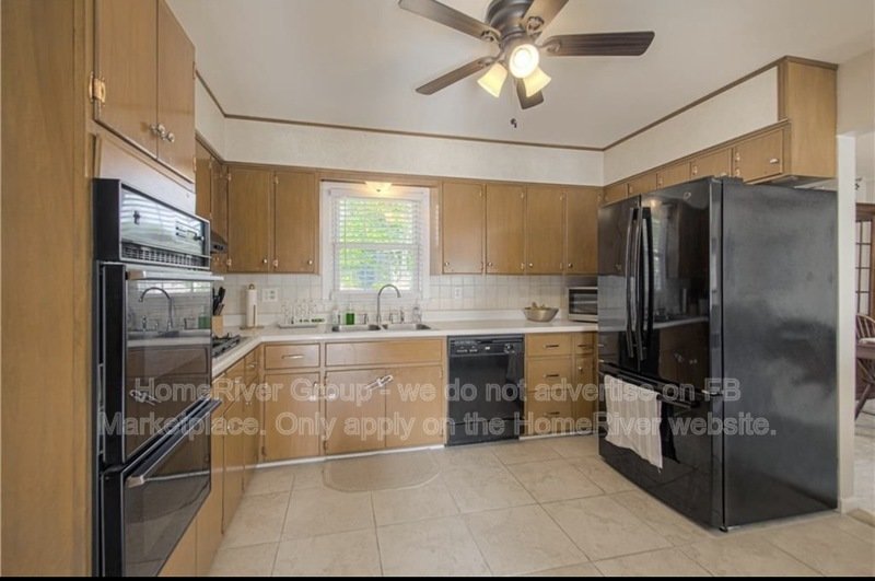 Charming Tri-Level Home with Space, Style &amp;amp;amp;amp;amp;amp; an Ideal Location property image