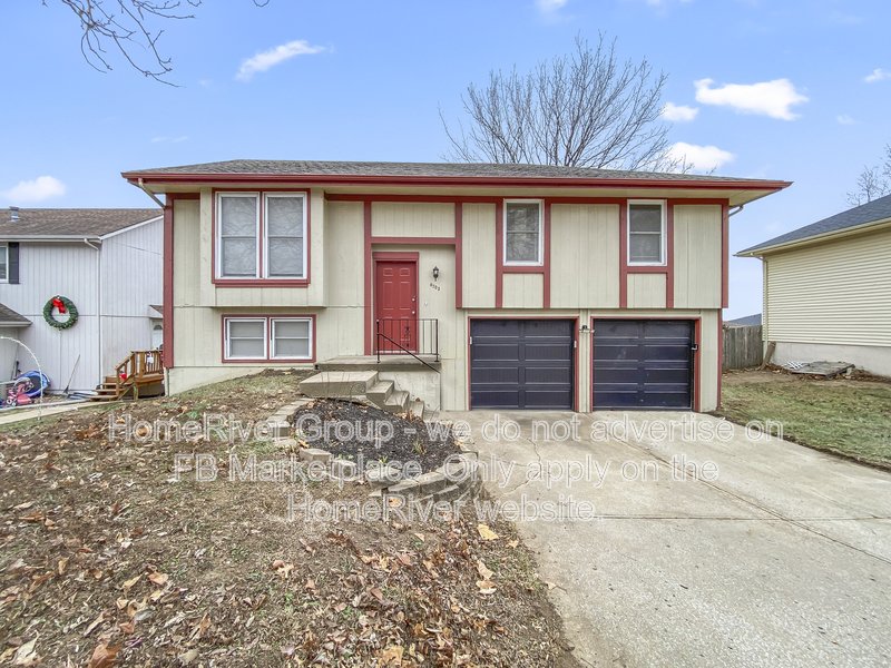Available Now! 8703 NW 83 St, Kansas City, MO 64152 property image