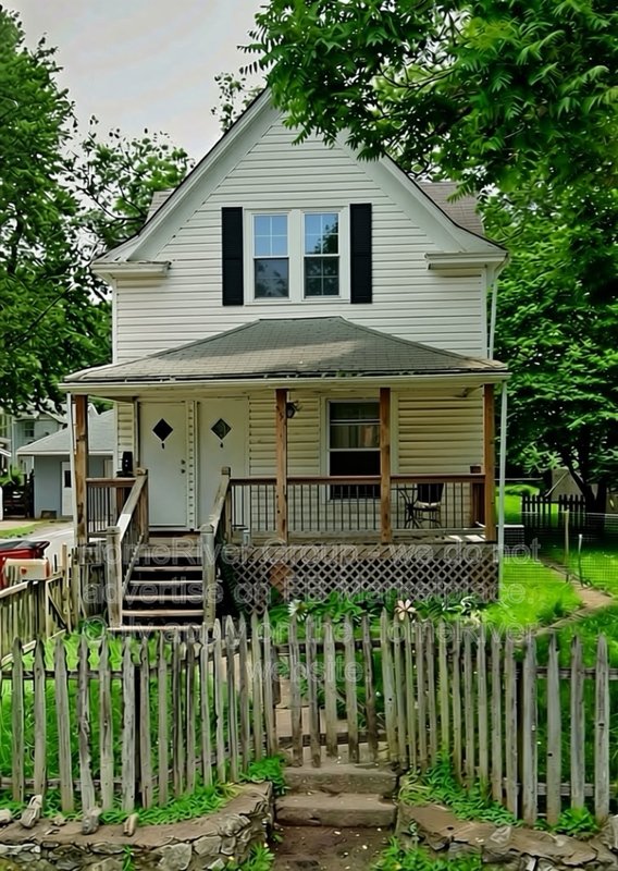 Welcome Home to Comfort and Convenience in Independence! property image