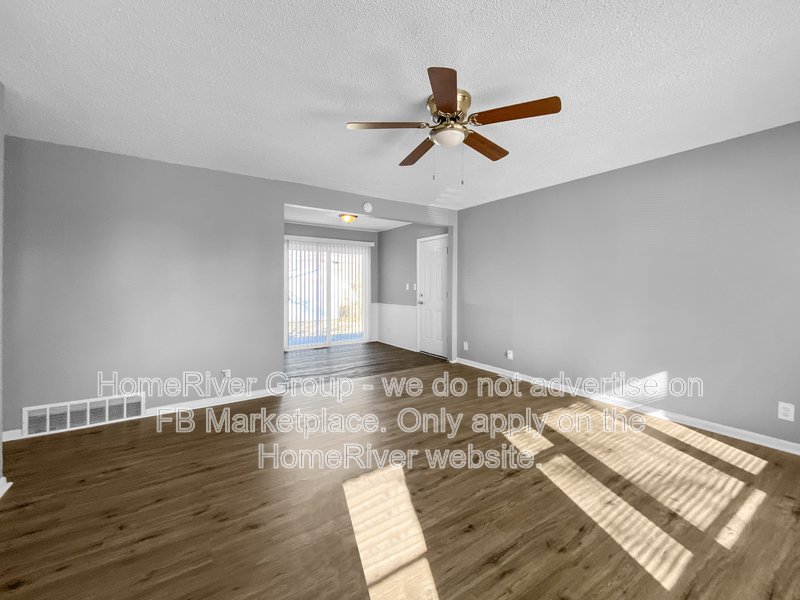 Welcome Home to Comfortable Living in Independence  Available 2/1 property image