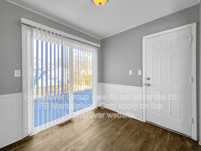 Welcome Home to Comfortable Living in Independence  Available 2/1 property image