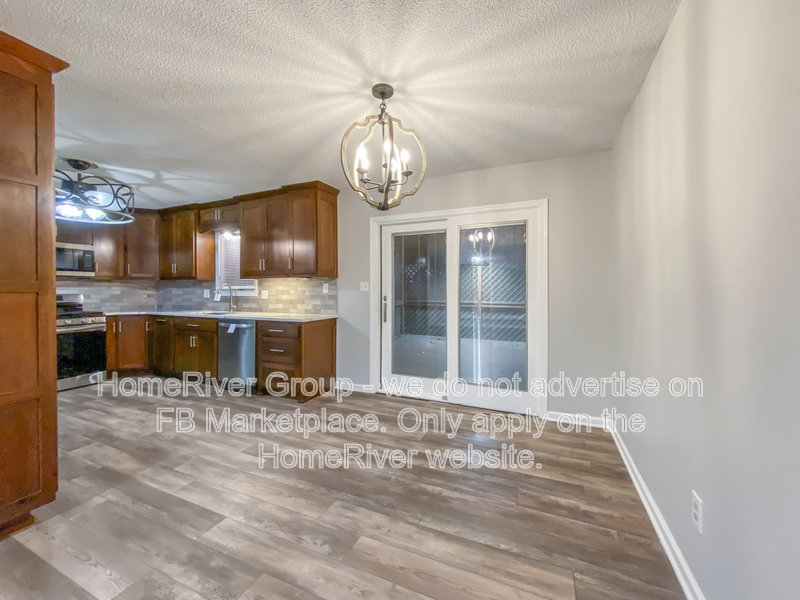 Available Now! / Amazing 3 bedroom, 2 bathroom  home!! property image