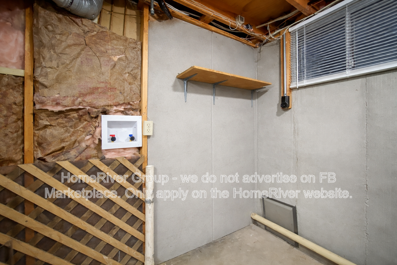 Available Now! / Amazing 3 bedroom, 2 bathroom  home!! property image