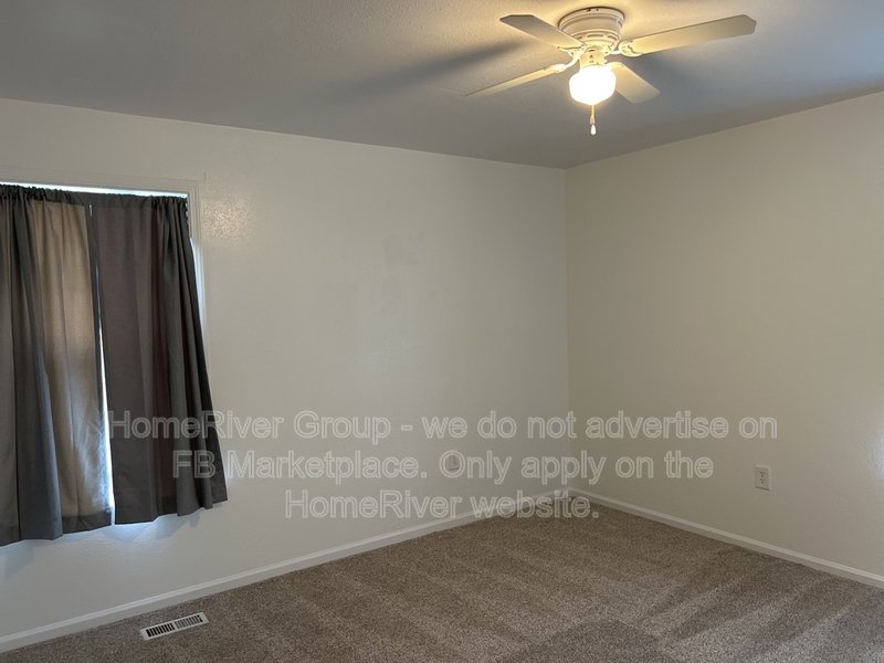 TIMELESS KC CHARM MEETS COMFORTABLE EVERYDAY LIVING  3 BEDROOM HOME property image