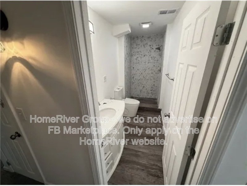 APPLY NOW  Timeless Ranch Living in the North Kansas City School Distr property image