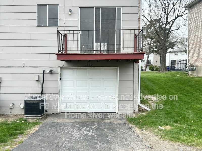 Pet-Friendly! 9259 NIEMAN RD OVERLAND PARK KS 66214 property image