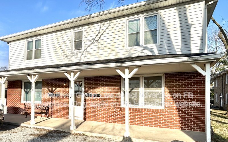Apply today! 110 SW 10TH ST APT 1, BLUE SPRINGS MO 64015 property image