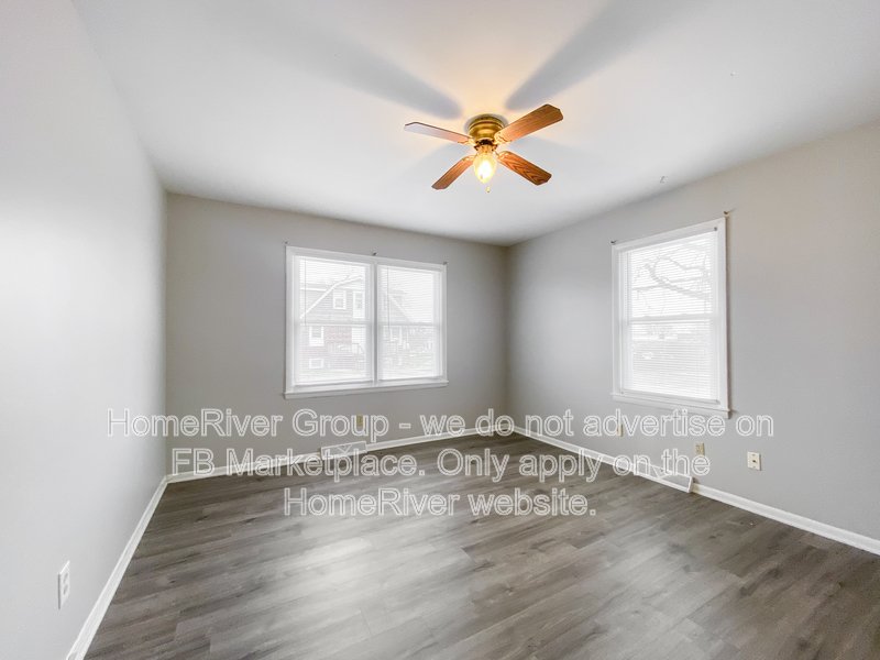 Apply today! 110 SW 10TH ST APT 1, BLUE SPRINGS MO 64015 property image