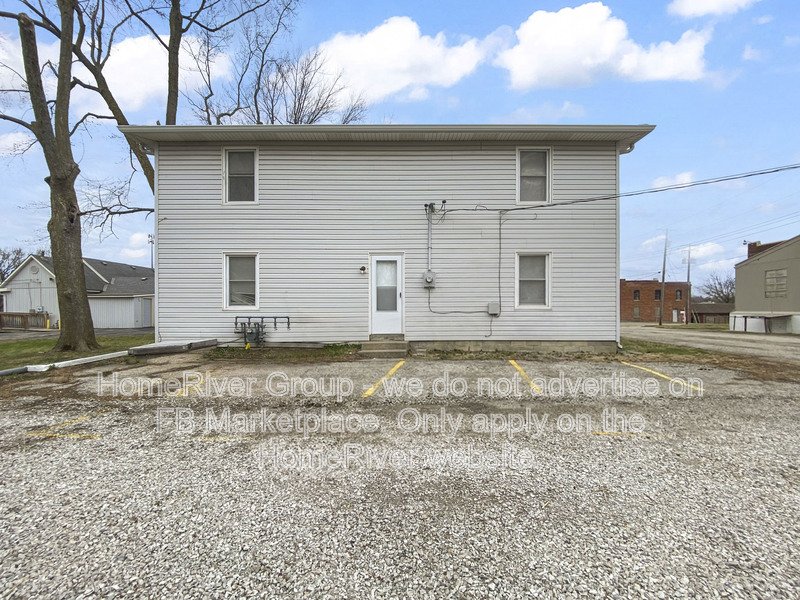 Apply today! 110 SW 10TH ST APT 1, BLUE SPRINGS MO 64015 property image