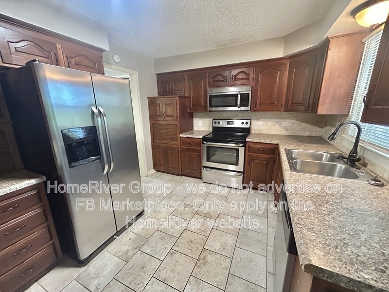 Apply today! 6730 STERLING AVE RAYTOWN MO 64133 property image