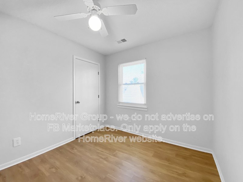 3 BEDROOM TOWNHOME | END UNIT | GARAGE | PRIVATE PATIO | PRIME LOCATIO property image