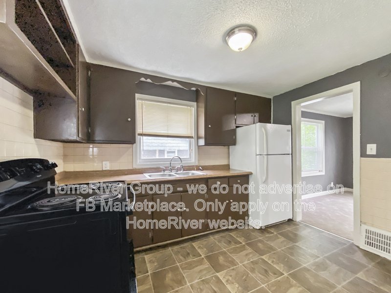 2 BED-1 BATH | W/D HOOKUP | OPEN CONCEPT LIVING | PRIV OUTDOOR SPACE property image