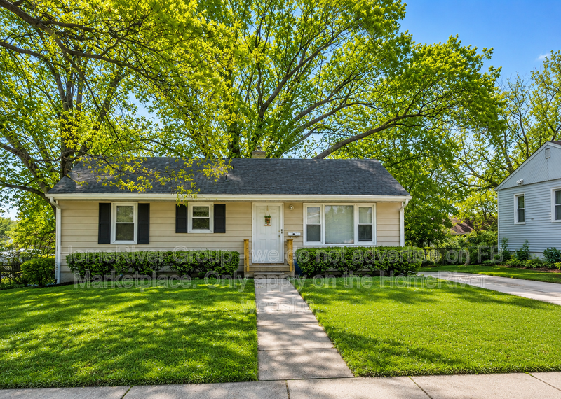 Charming 3BR Waldo Home | Hardwood Floors | Stainless Appliances property image