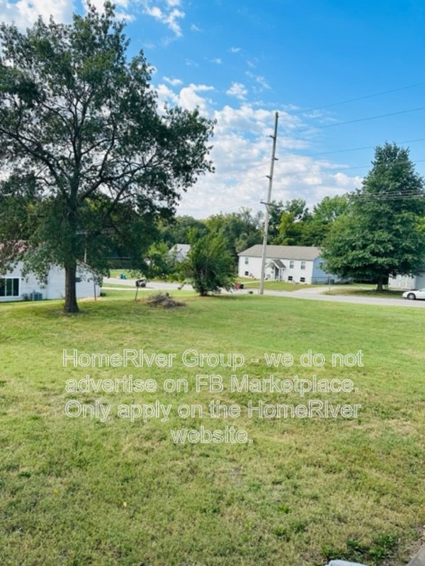 CHARMING 3 BEDROOM BUNGALOW | FRESH NEW EXTERIOR | LARGE LOT property image
