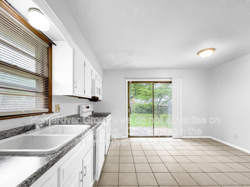 Coming Soon | Pets Welcome | Fridge Included | Fireplace property image